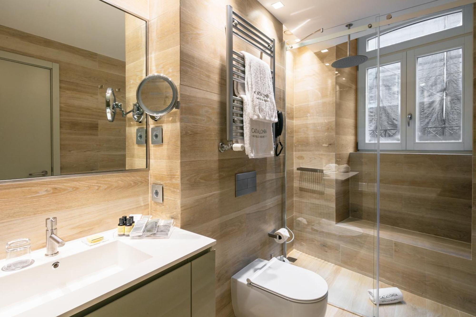 Catalonia Porto Hotel Phòng bức ảnh