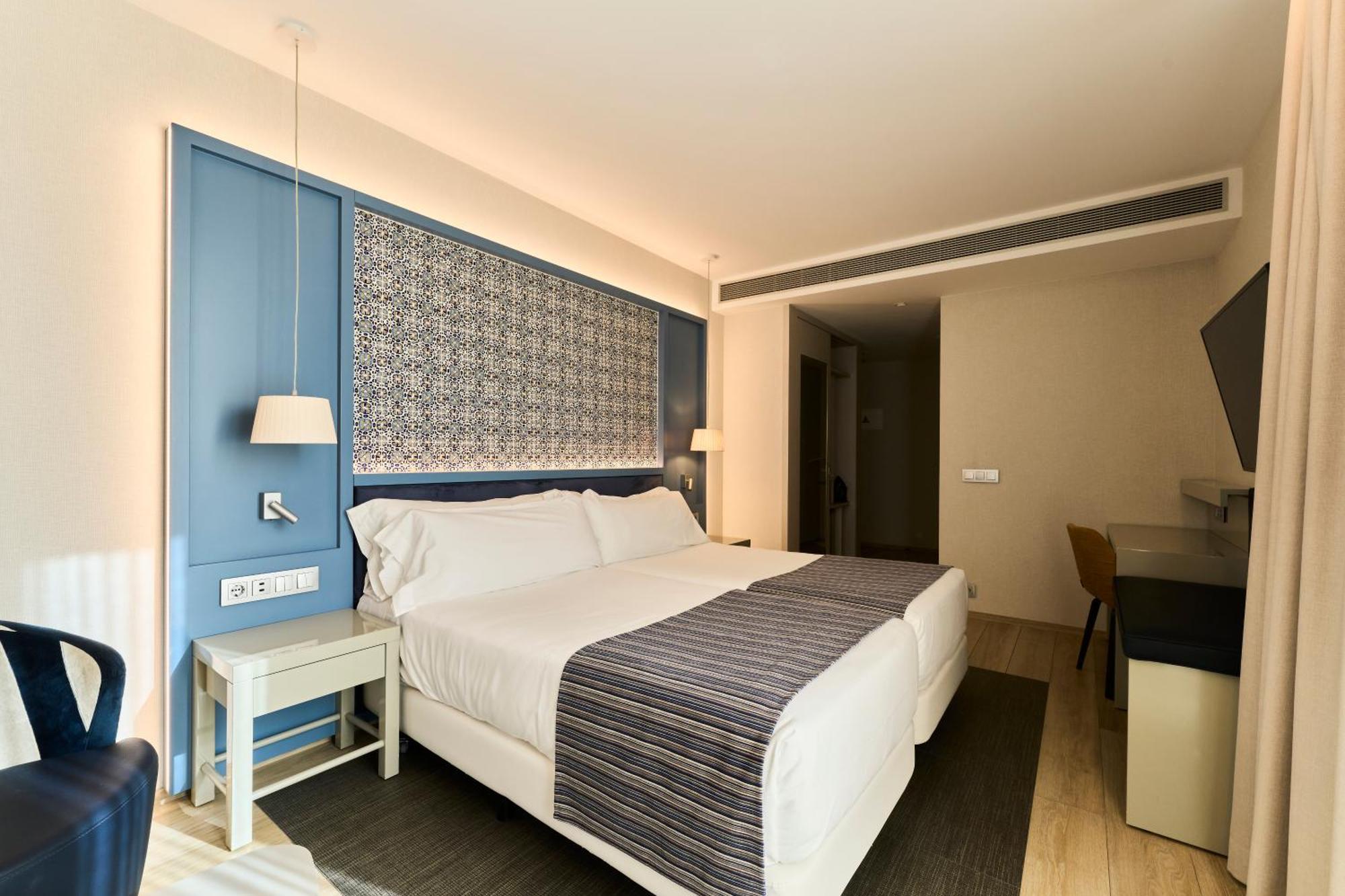 Catalonia Porto Hotel Phòng bức ảnh