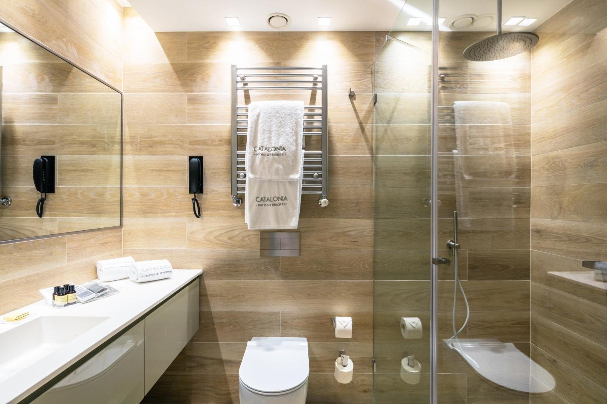 Catalonia Porto Hotel Phòng bức ảnh